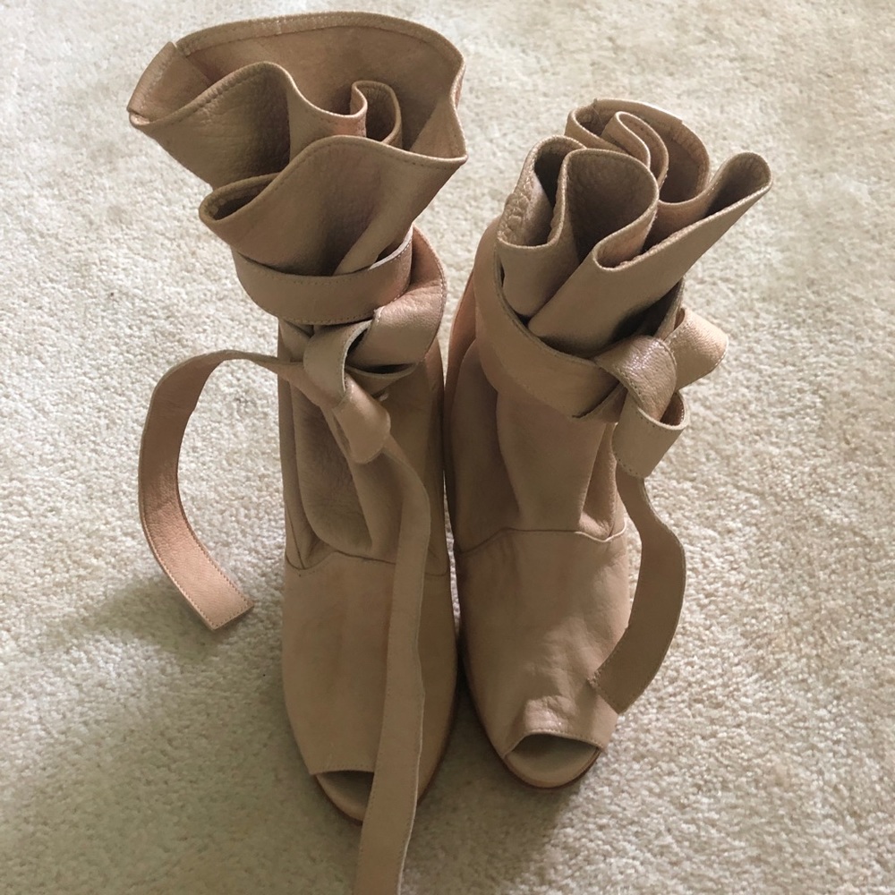 Tashkent by Cheyenne blush, leather boots